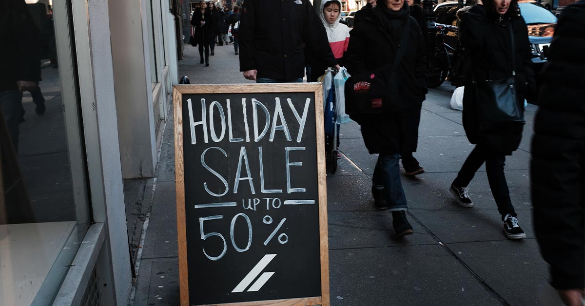 American Consumers Planning to Spend Less This Holiday Season