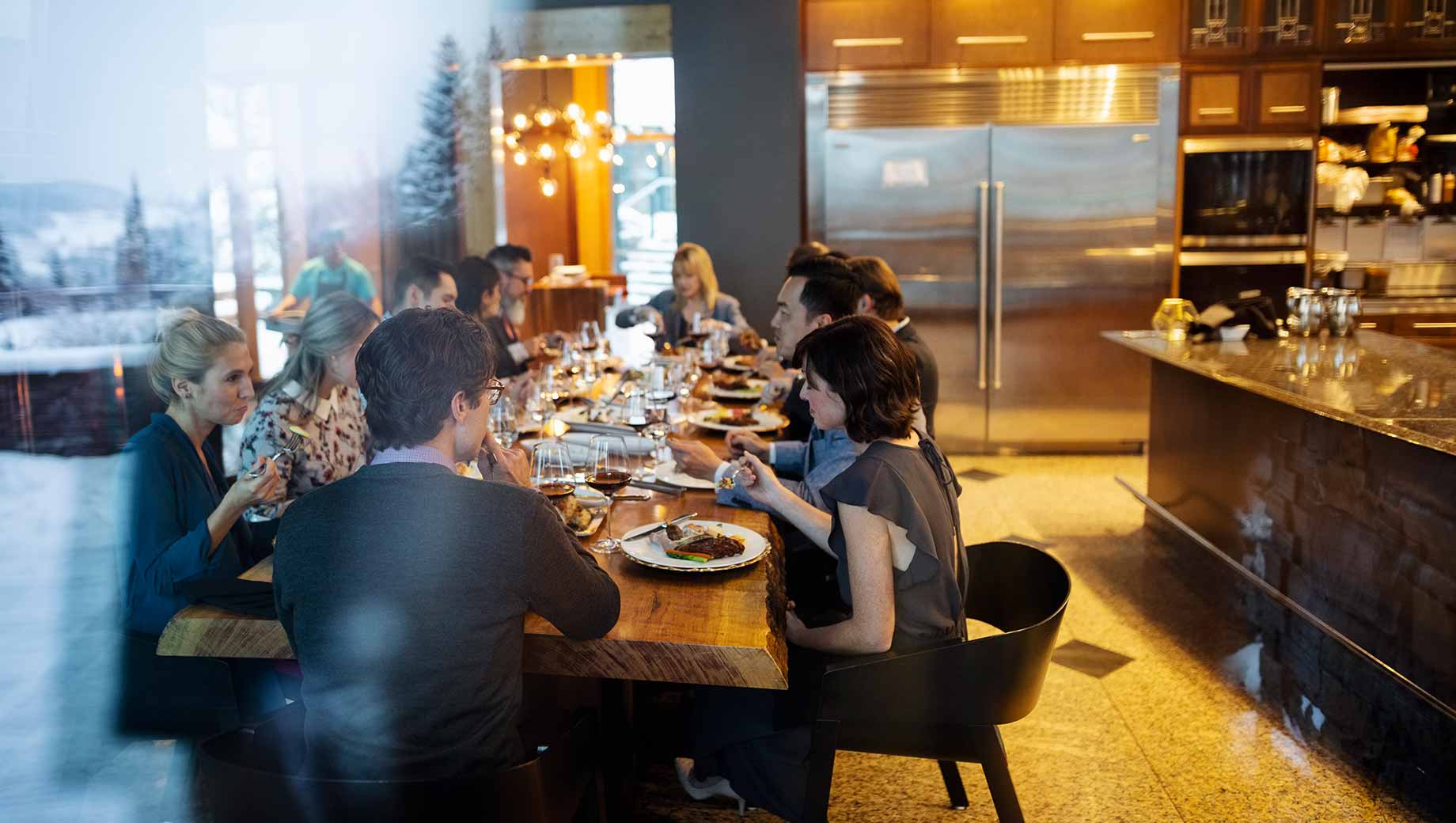 REVIEW: Millennials are killing the restaurant industry—again!—in