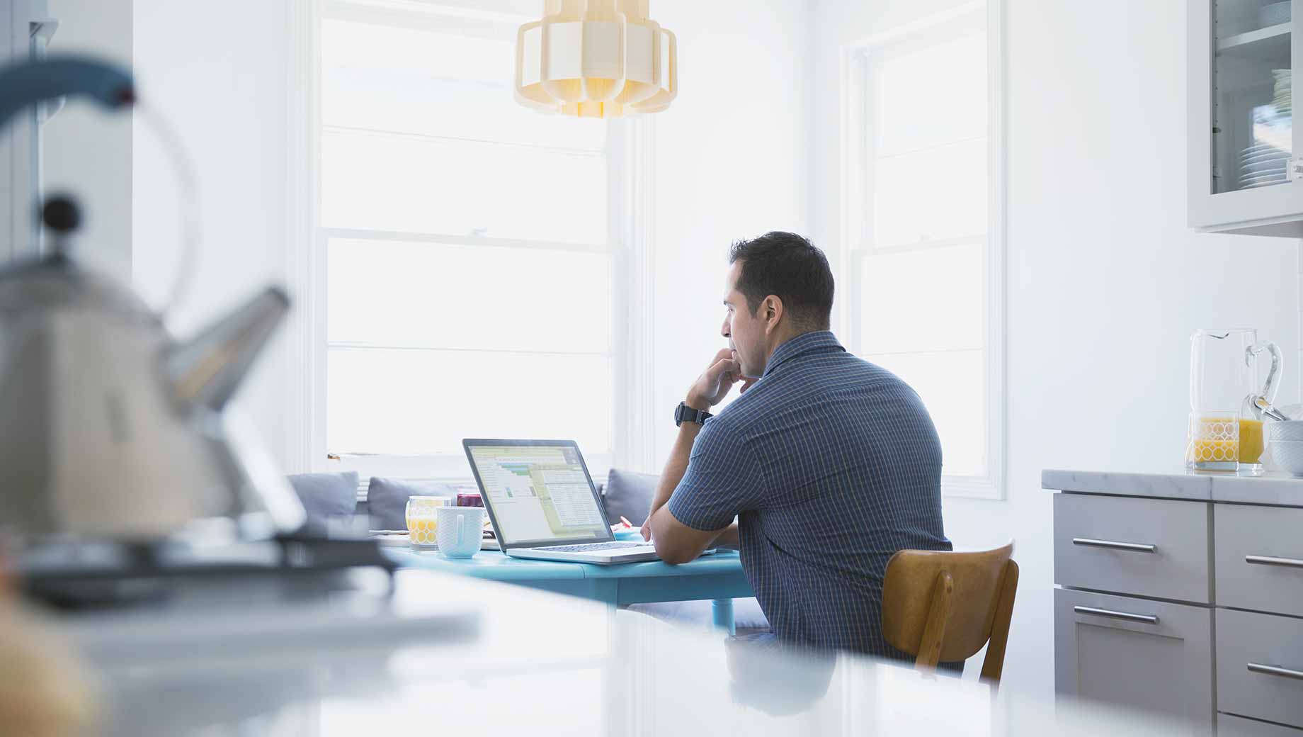 How to Manage the Loneliness and Isolation of Remote Workers